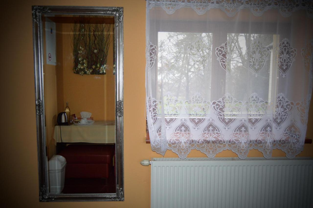 Penzion Pri Kastieli Zaturcie Martin Bagian luar foto